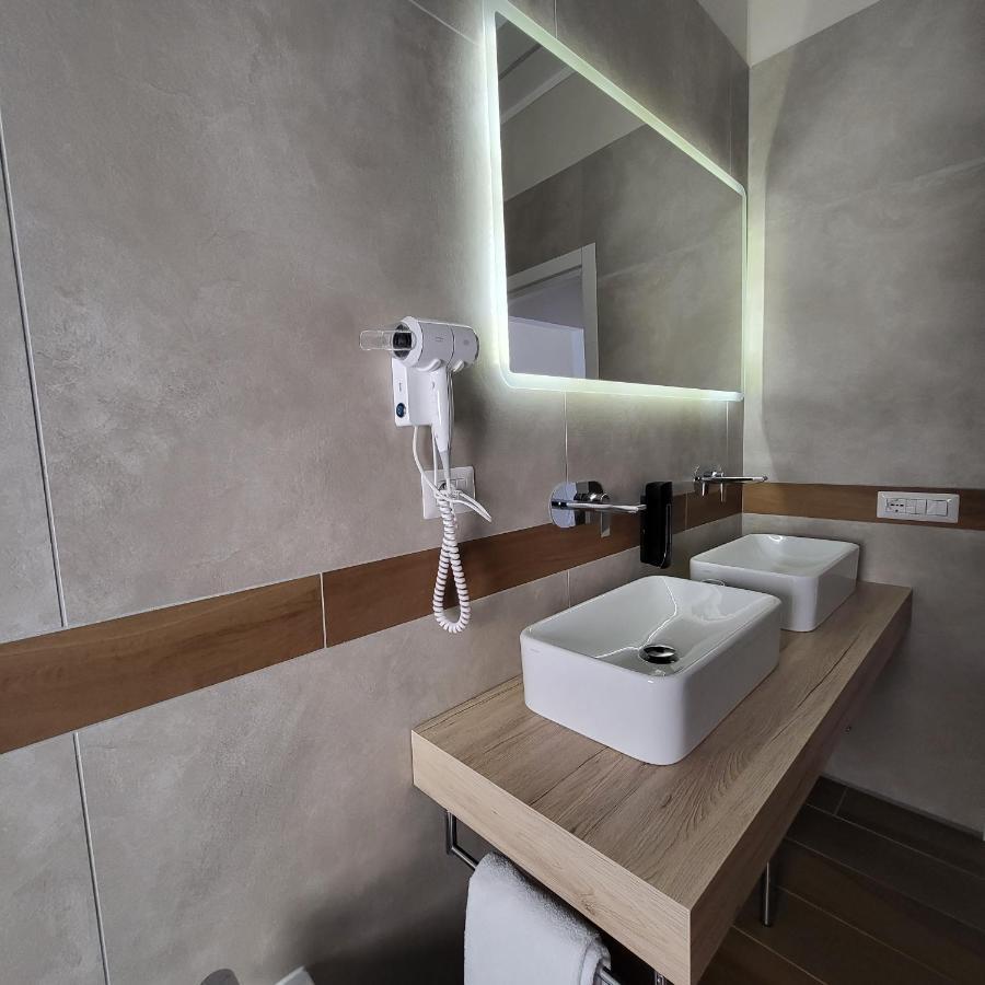 B&B Salerno Urban Suite 57 Zewnętrze zdjęcie