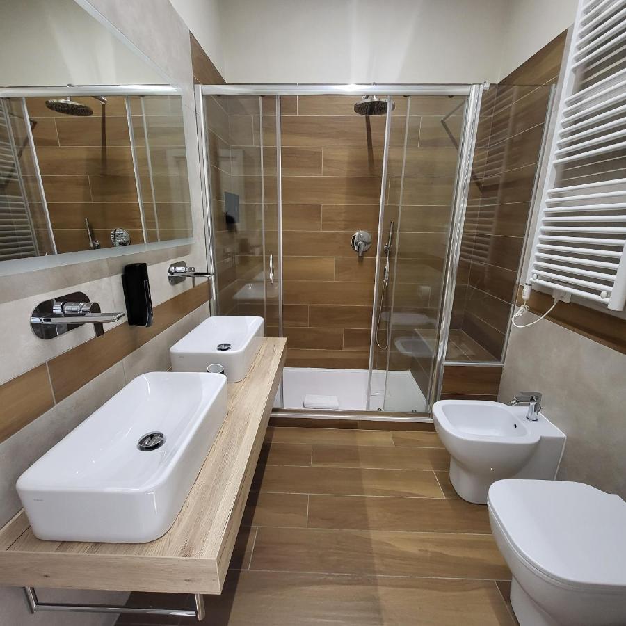 B&B Salerno Urban Suite 57 Zewnętrze zdjęcie