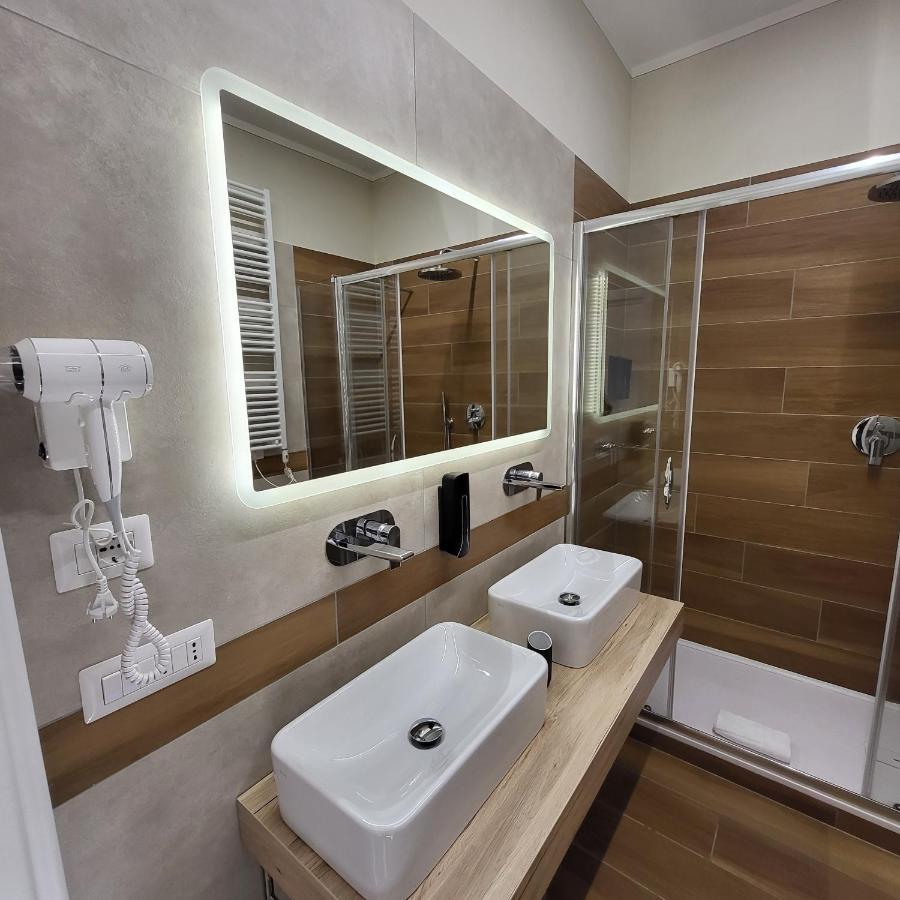 B&B Salerno Urban Suite 57 Zewnętrze zdjęcie