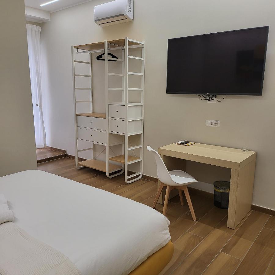 B&B Salerno Urban Suite 57 Zewnętrze zdjęcie