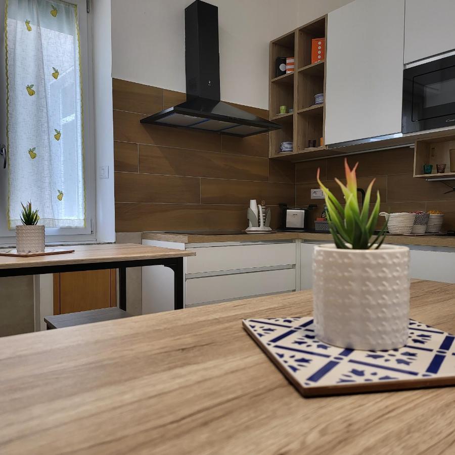 B&B Salerno Urban Suite 57 Zewnętrze zdjęcie