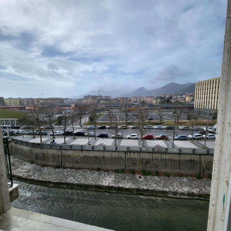 B&B Salerno Urban Suite 57 Zewnętrze zdjęcie